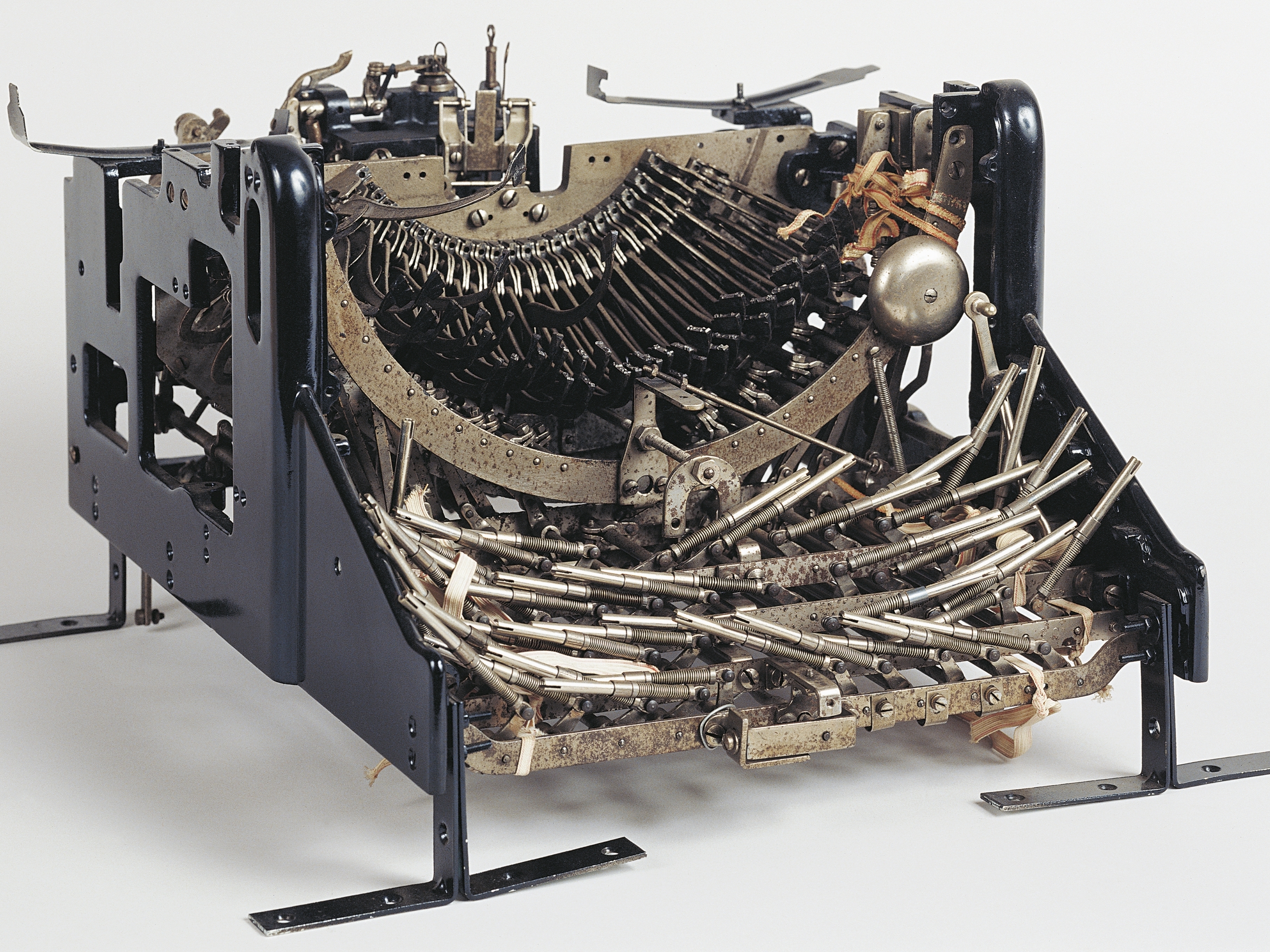 Standard manual Olivetti M1 typewriter, without the keyboard and platen roller, 1911. Italy, 20th century. (Getty Images)